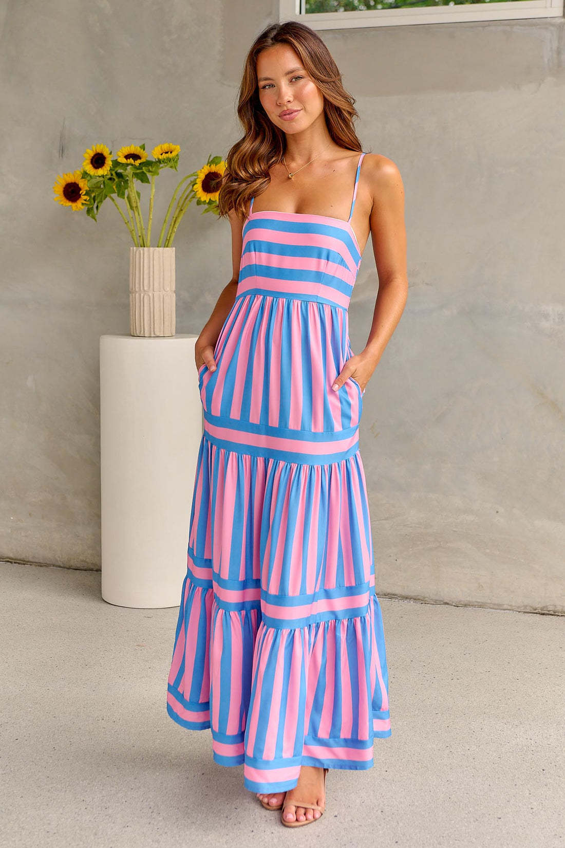 Lana™ – Vestido Floral Moderno