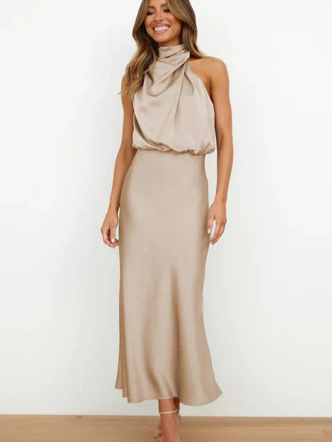 Felicitas® | Vestido gola alta sem mangas